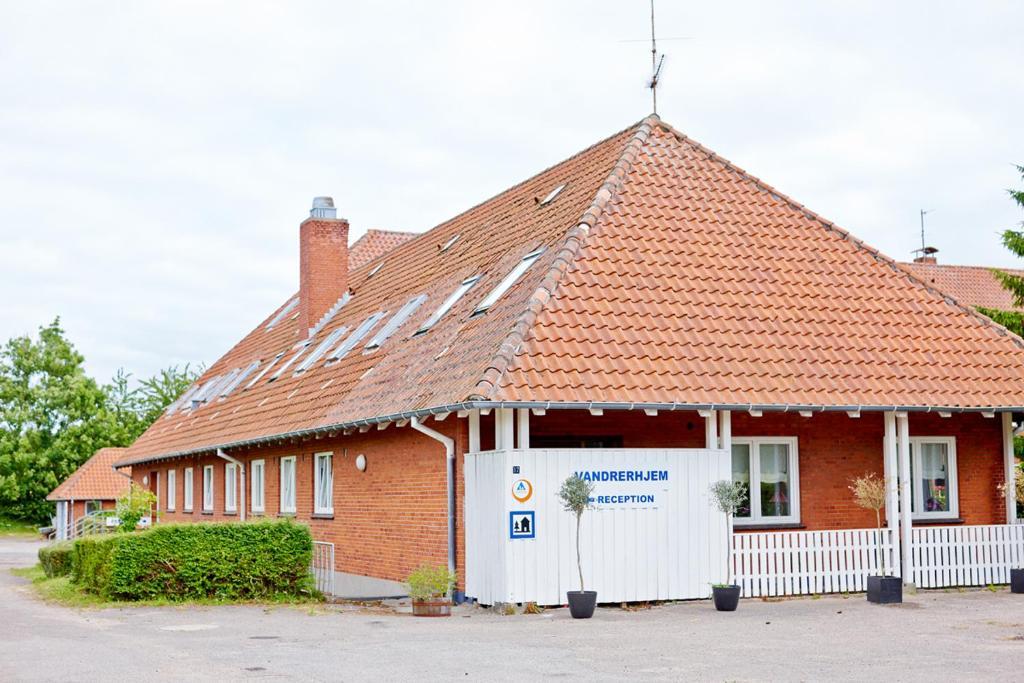 Mon Hostel & Vandrehjem Borre Zewnętrze zdjęcie